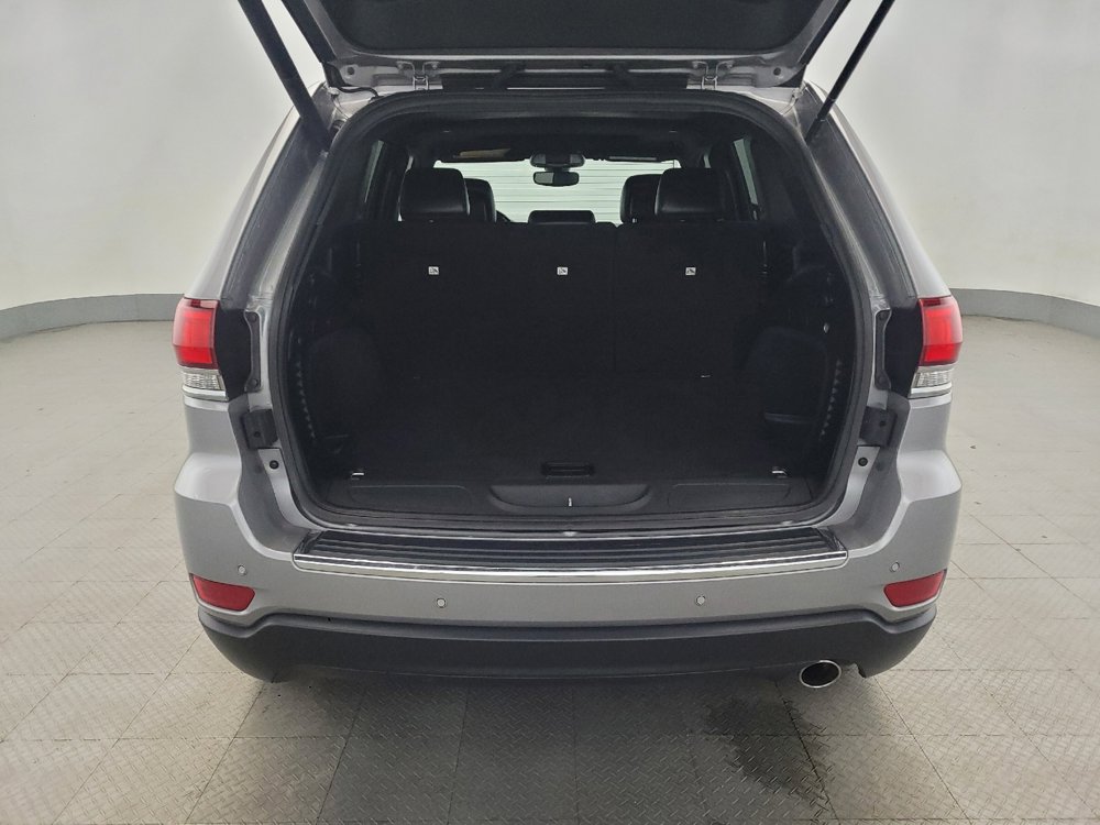 Used 2020 Jeep Grand Cherokee Limited image 29