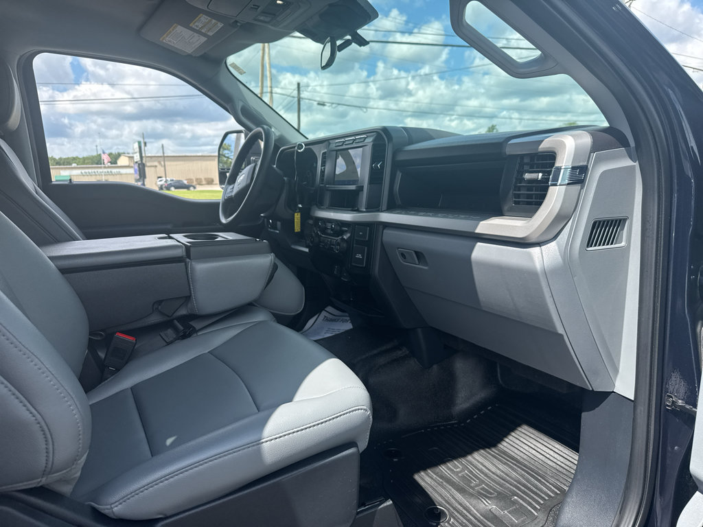 Used 2024 Ford F450 XL w/ 360-Degree Camera Package AWD/4WD image 20