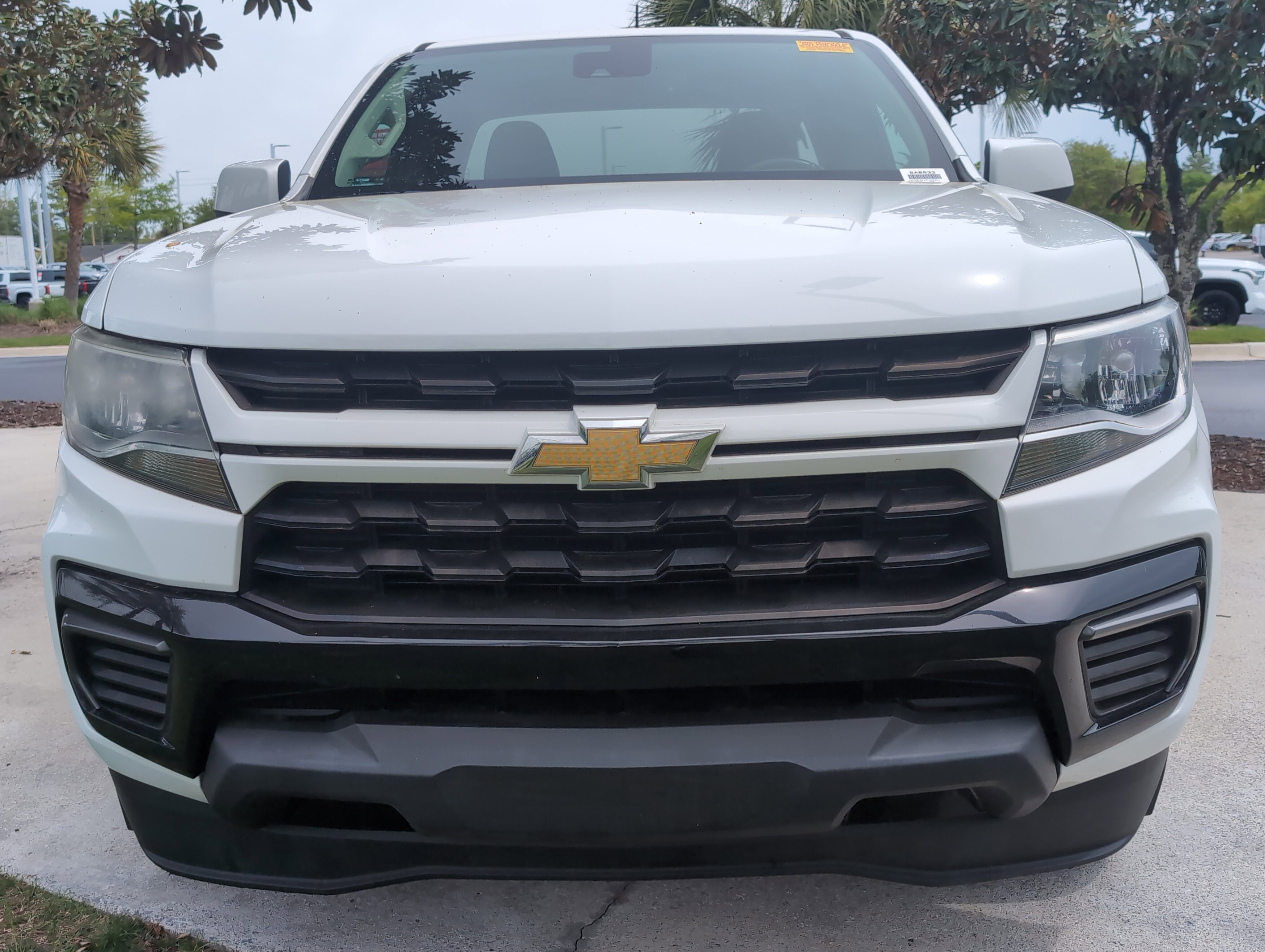 Used 2022 Chevrolet Colorado LT w/ Fleet Safety Package image 3