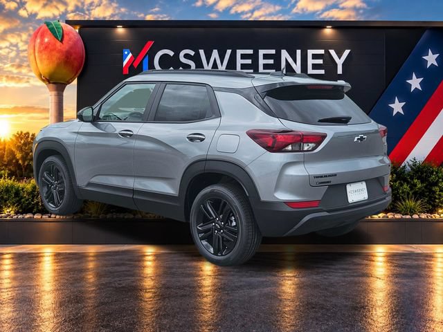 New 2026 Chevrolet TrailBlazer LT w/ Midnight Edition FWD image 3