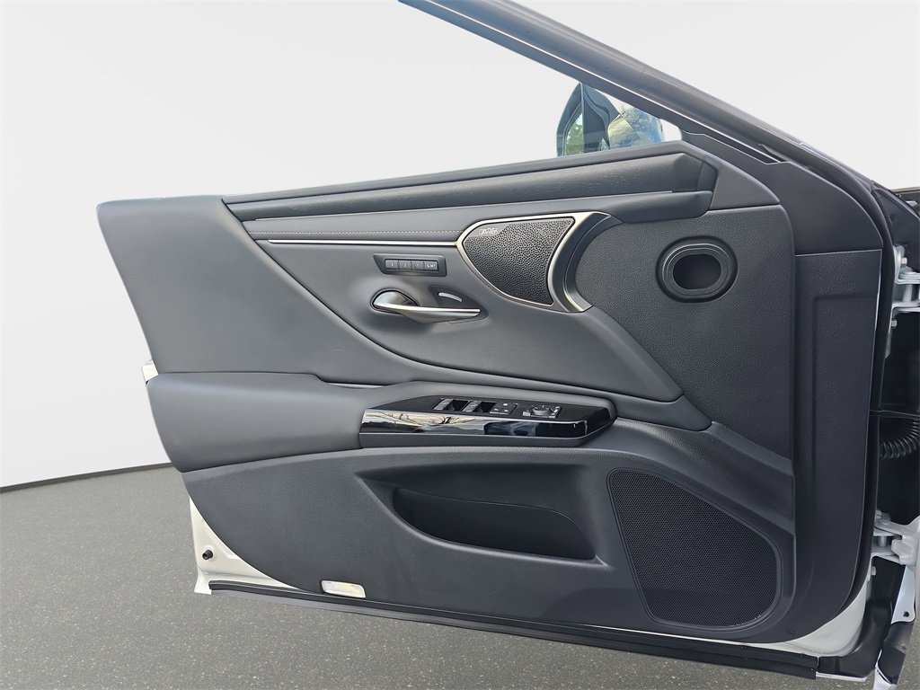 New 2025 Lexus ES 350 Luxury image 27