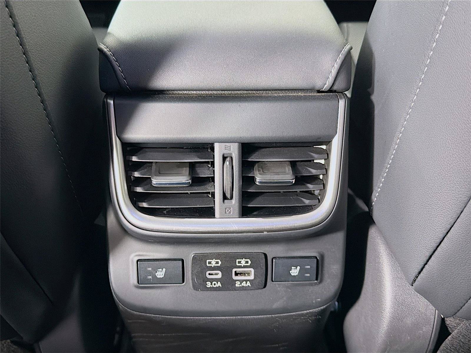 Used 2023 Subaru Outback Touring XT AWD/4WD image 29