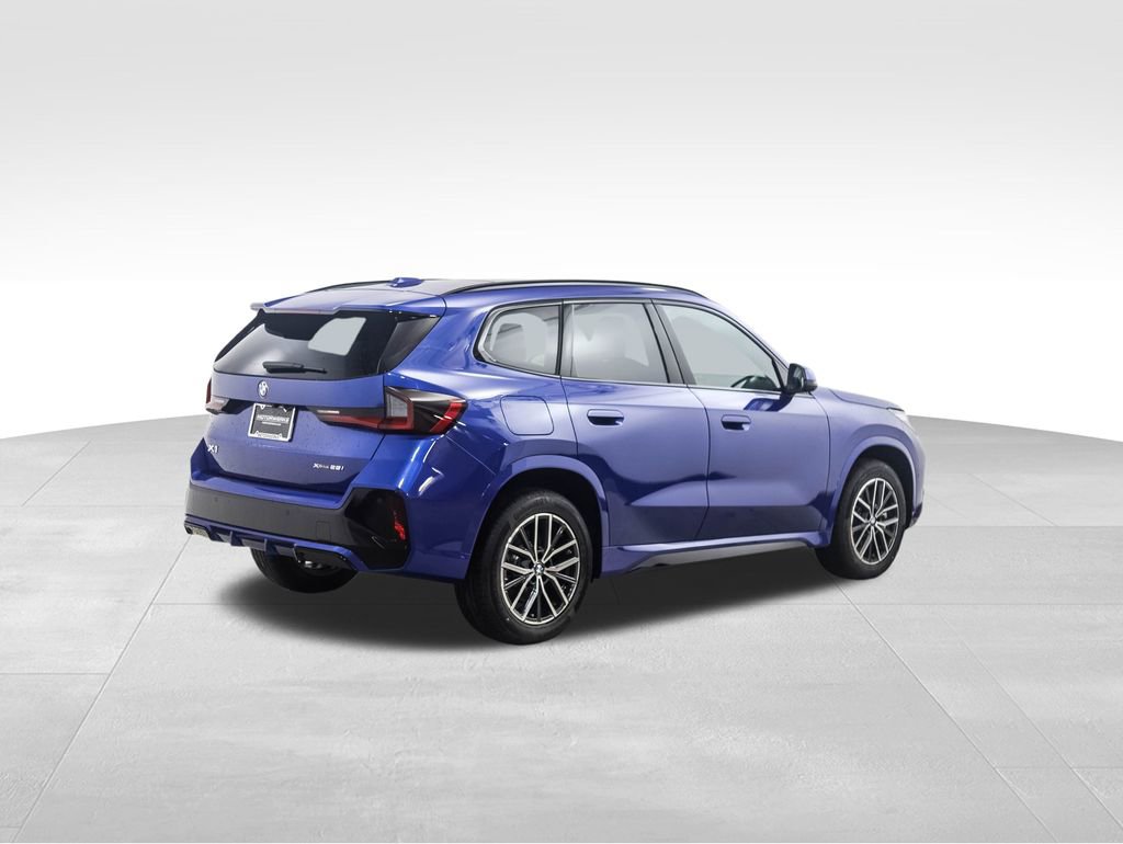 Used 2026 BMW X1 xDrive28i w/ Technology Package image 5