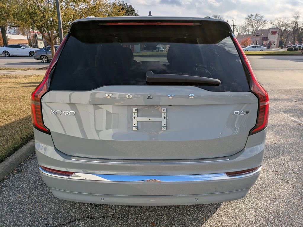 New 2026 Volvo XC90 B6 Plus w/ Protection Package Premier image 5