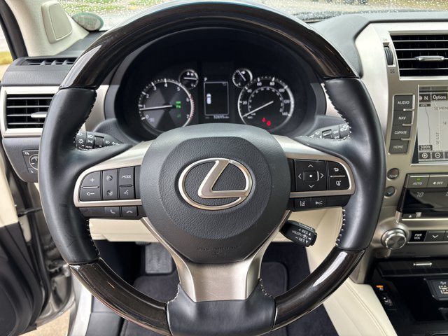 Used 2021 Lexus GX 460 Premium AWD/4WD image 26
