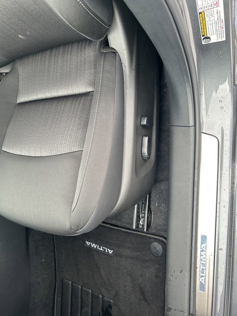 New 2026 Nissan Altima 2.5 SV FWD image 19