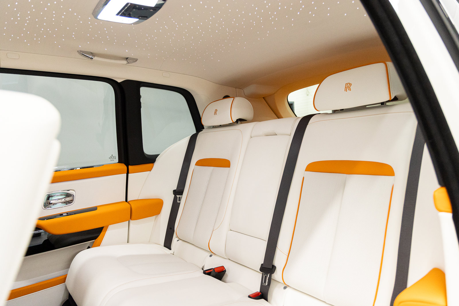 New 2026 Rolls-Royce Cullinan AWD/4WD image 52