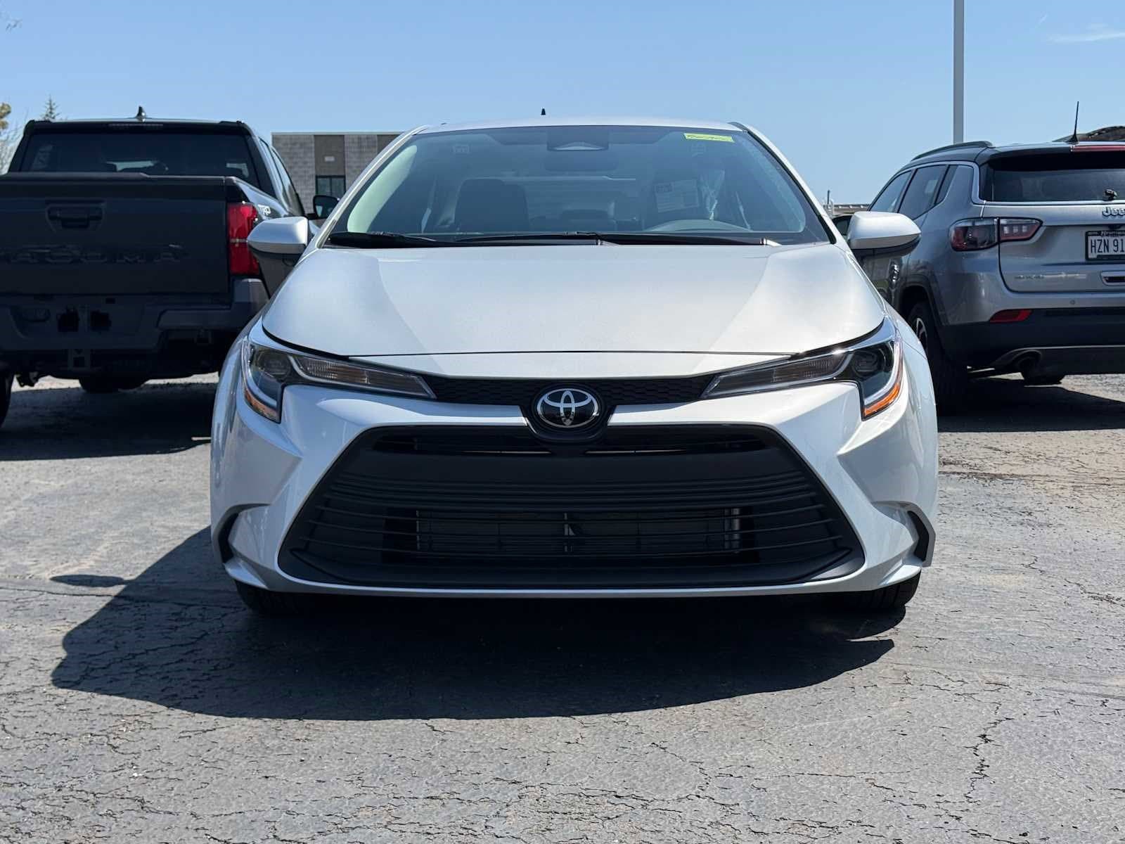 New 2026 Toyota Corolla LE FWD image 2