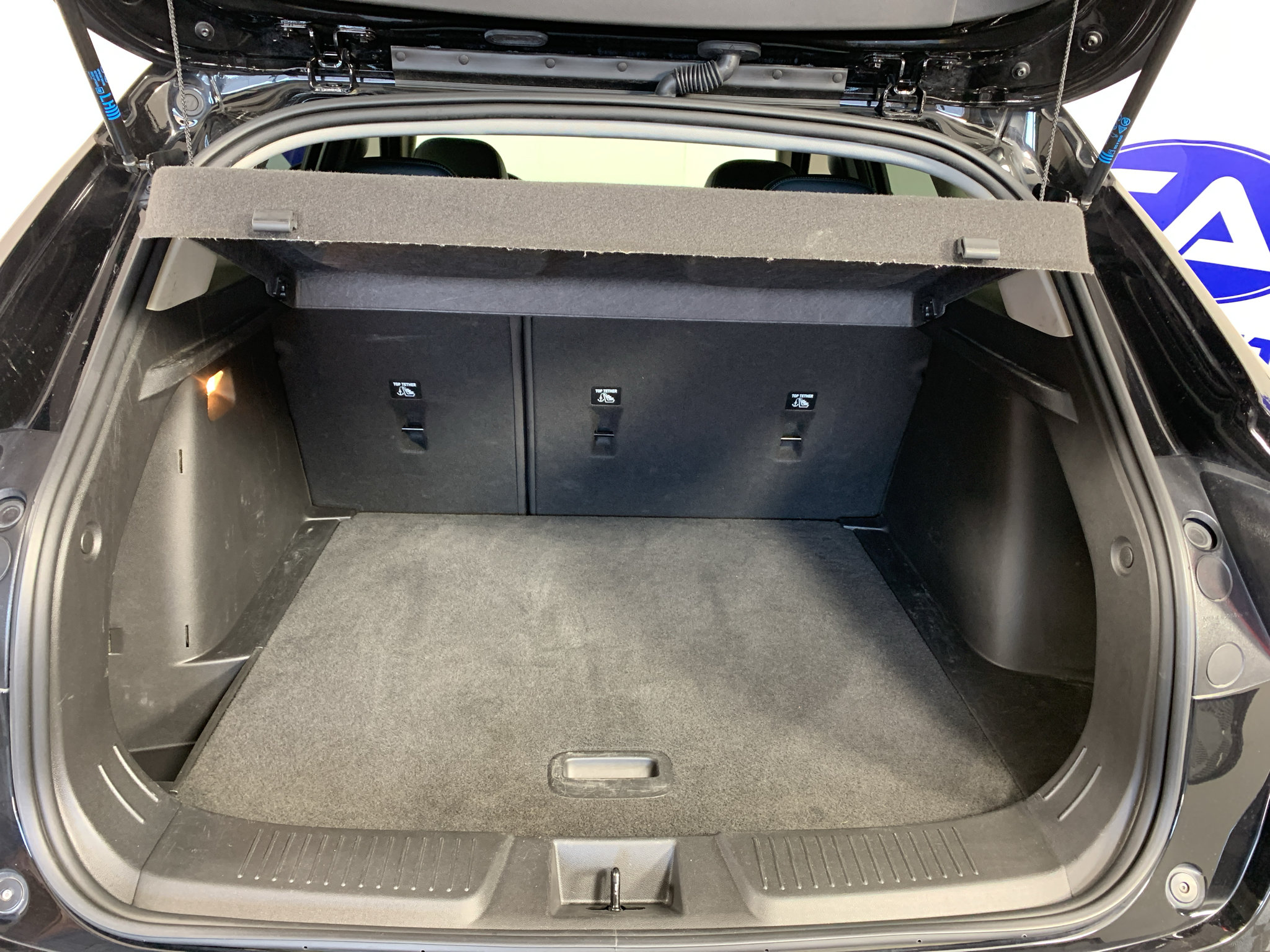 Used 2025 Chevrolet Trax ACTIV w/ Sunroof Package FWD image 33