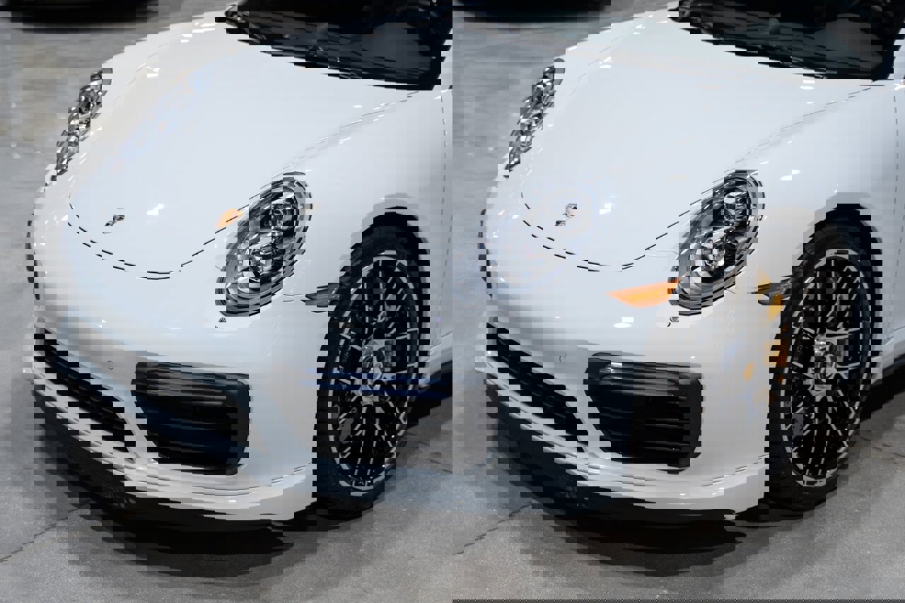 Used 2017 Porsche 911 Turbo S image 11