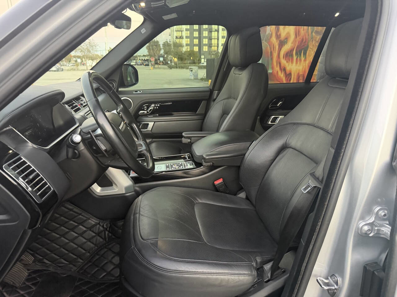 Used 2018 Land Rover Range Rover Supercharged AWD/4WD image 15