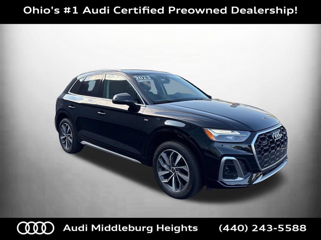 Used 2023 Audi Q5 2.0T Premium w/ Convenience Package AWD/4WD image 1