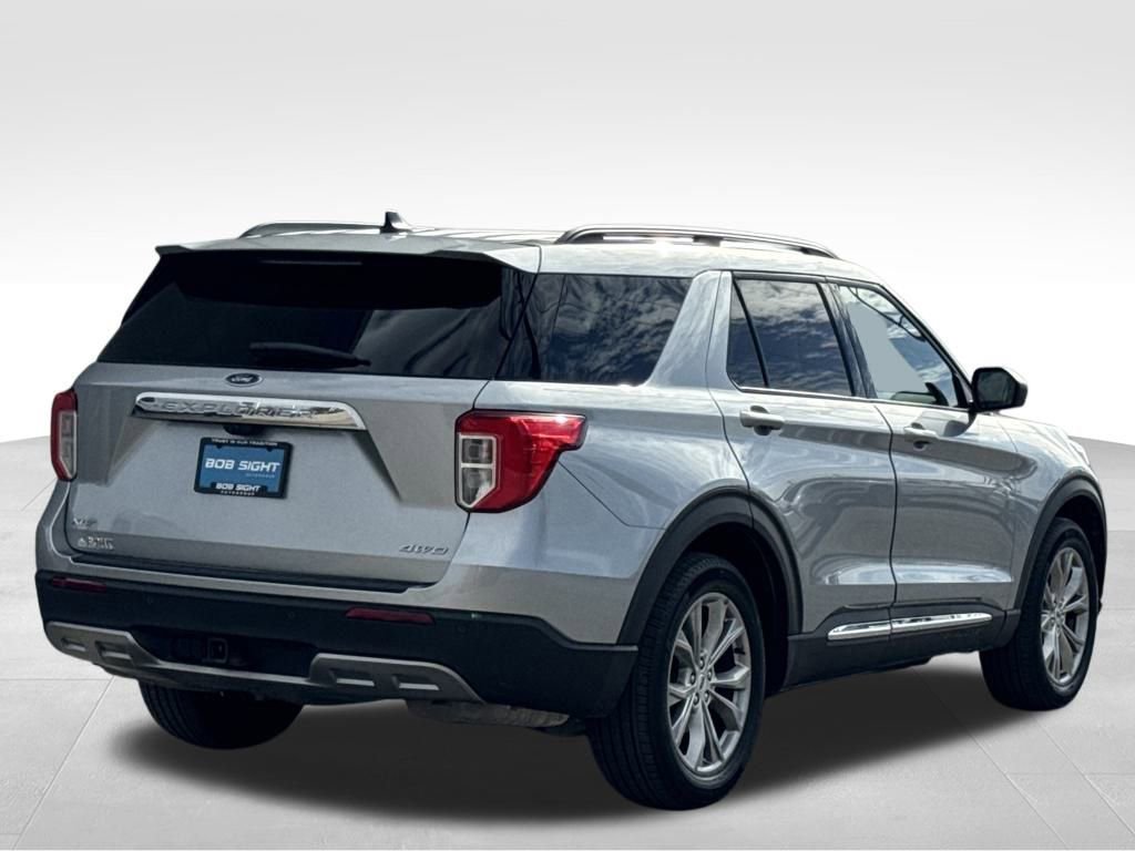 Used 2022 Ford Explorer XLT w/ Equipment Group 202A image 33