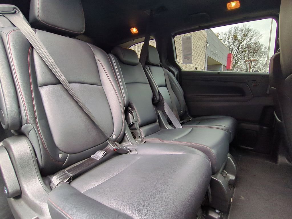 Used 2025 Honda Odyssey Sport-L image 30