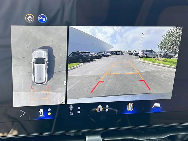 Used 2026 Chevrolet Equinox ACTIV w/ Convenience Package III FWD image 19