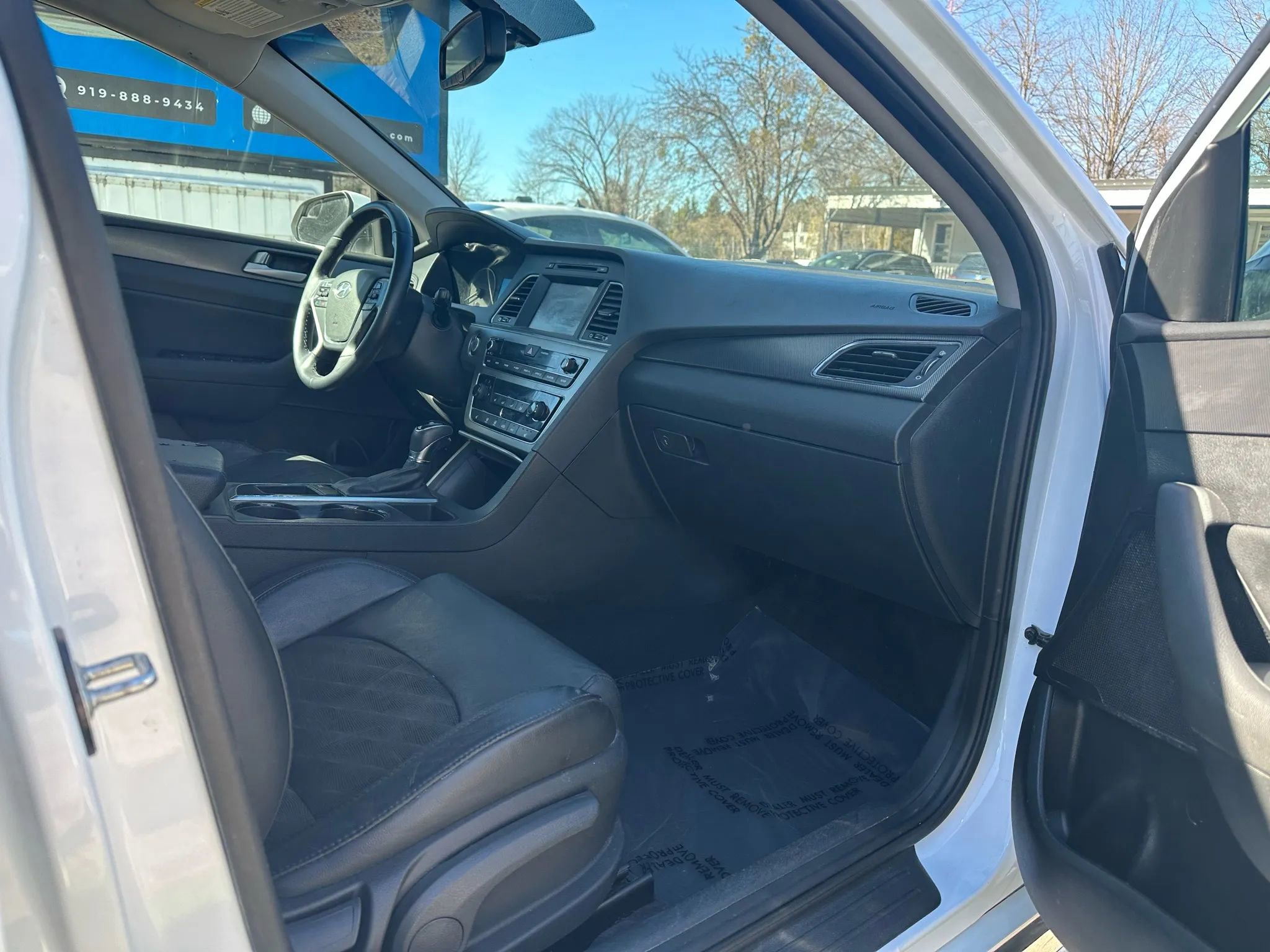 Used 2017 Hyundai Sonata Sport w/ Value Edition Package 02 image 18