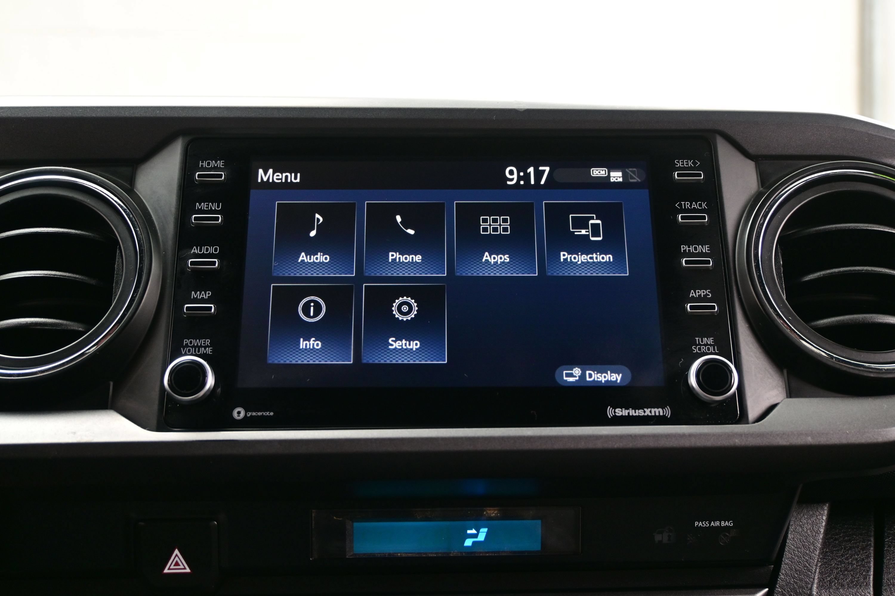 Used 2023 Toyota Tacoma TRD Off-Road AWD/4WD image 19
