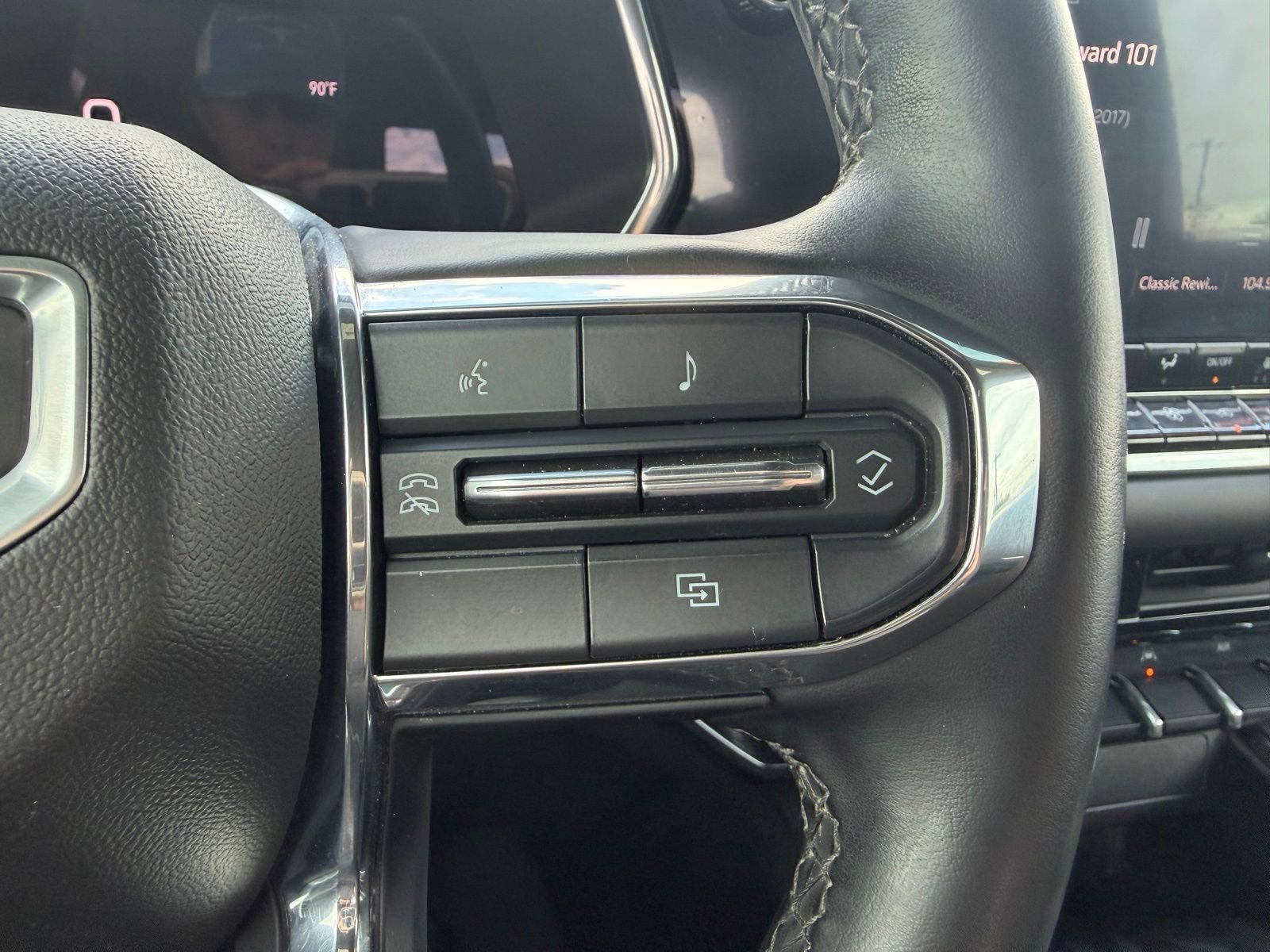 Used 2023 GMC Canyon Elevation w/ Elevation Premium Package RWD image 27