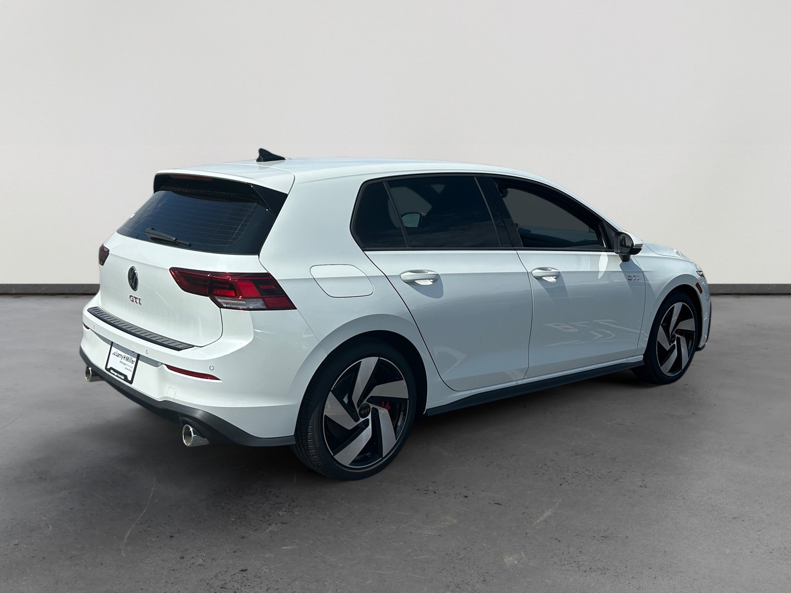 New 2026 Volkswagen Golf SE FWD image 5