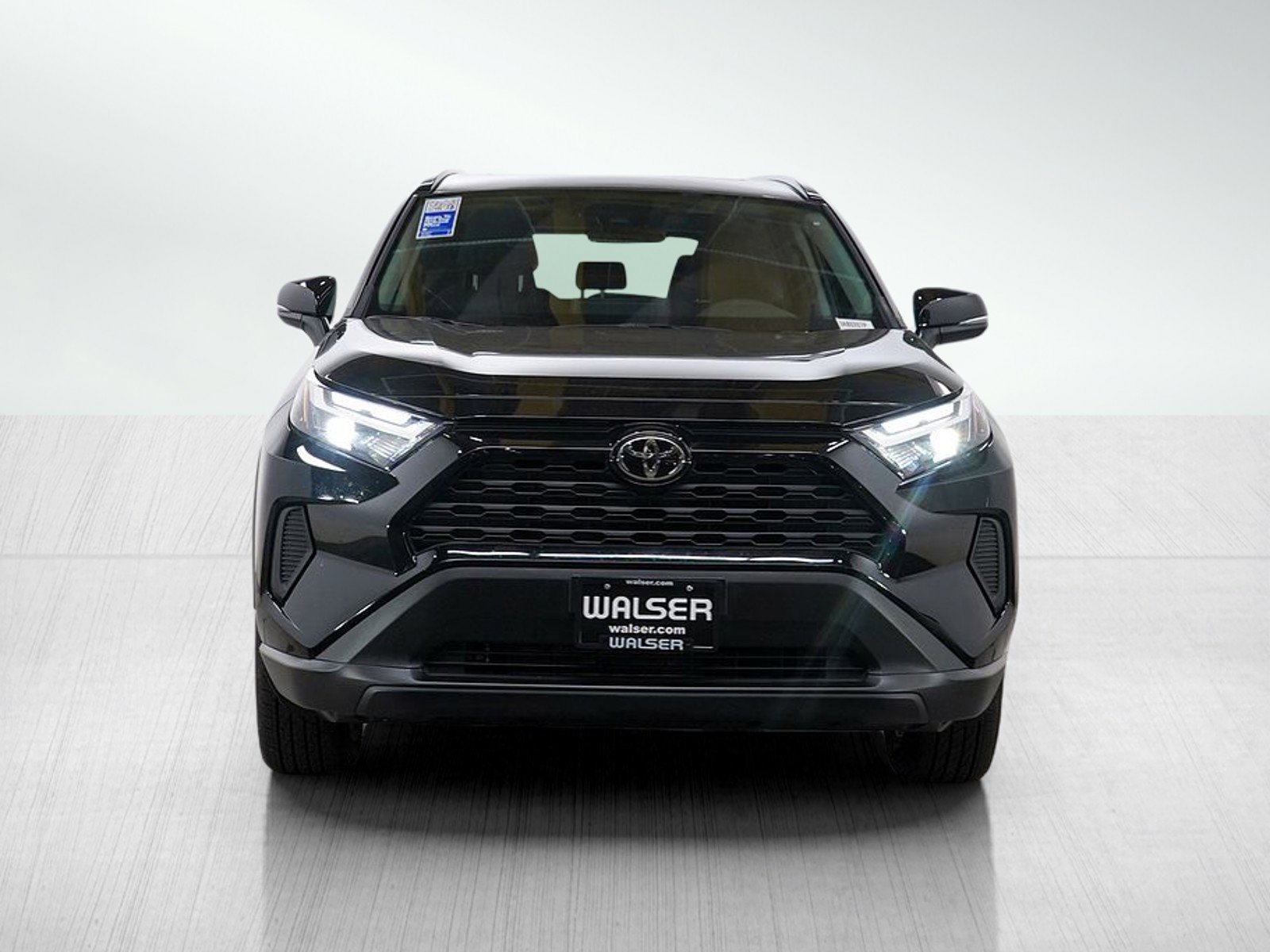 Used 2025 Toyota RAV4 XLE w/ Convenience Package AWD/4WD image 8