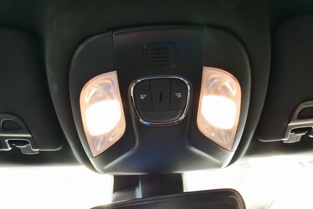 Used 2024 Jeep Compass Limited image 29