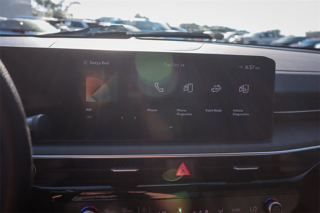 Used 2025 Kia K5 LXS image 16