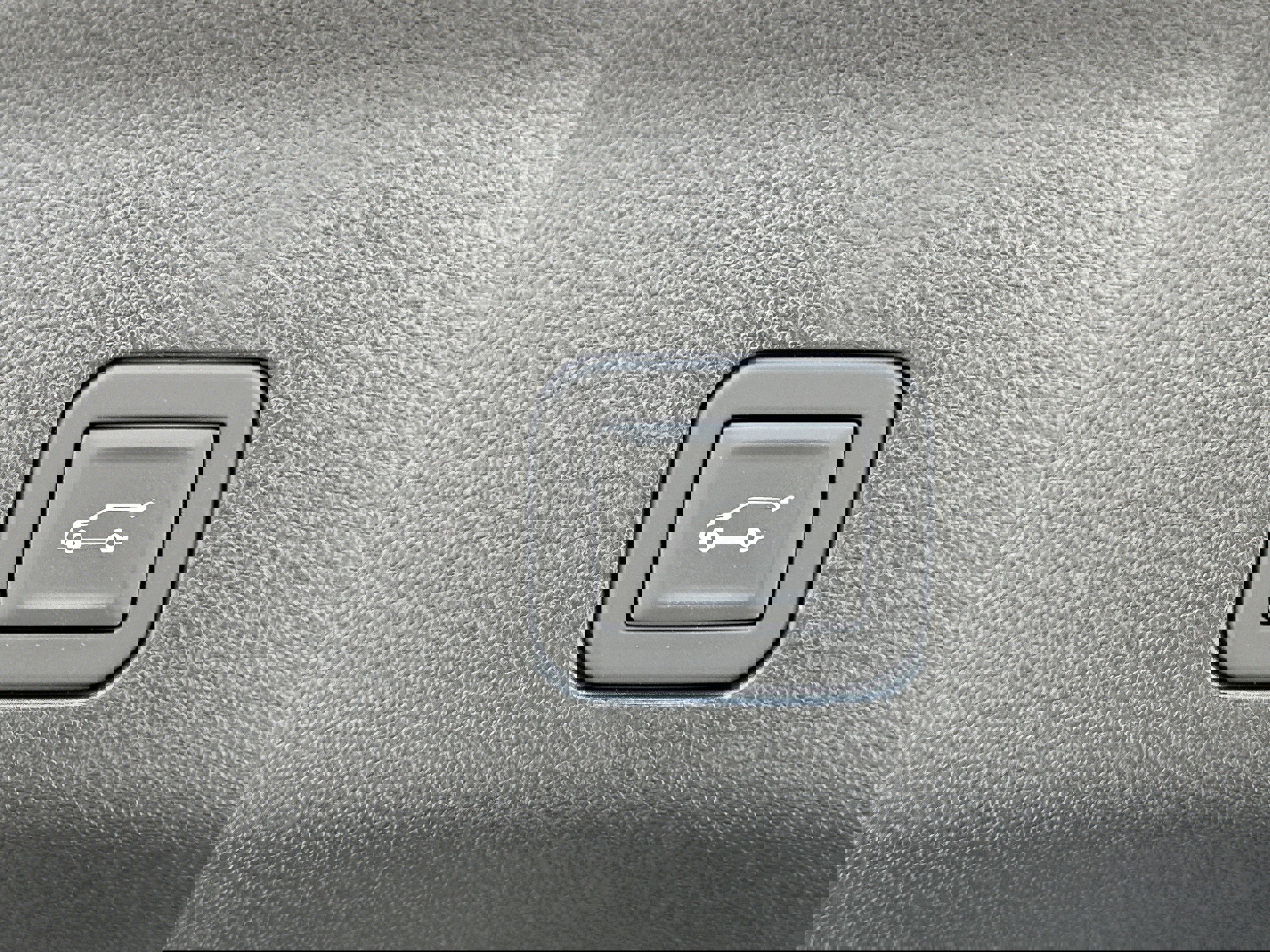 New 2026 GMC Yukon Denali w/ Sun & Power Step Package image 19