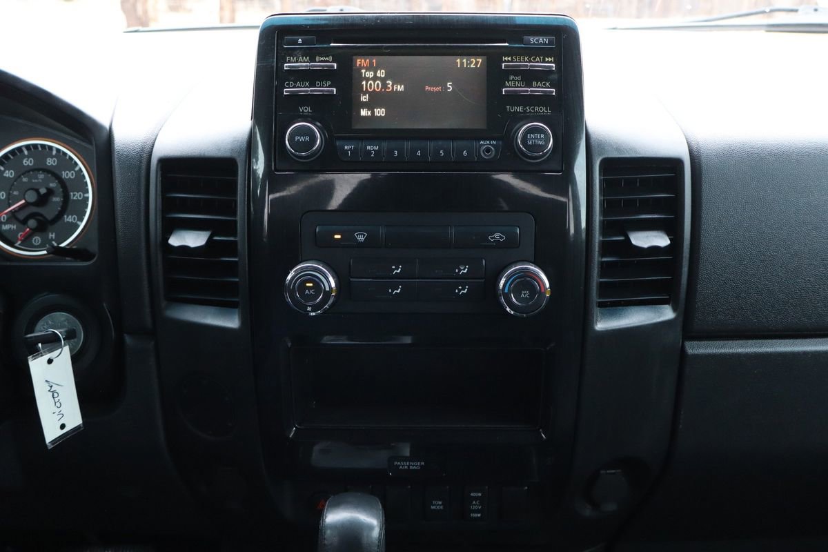 Used 2013 Nissan Titan SV w/ SV Value Truck Pkg image 34