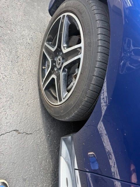 Used 2018 Mercedes-Benz GLE 350 4MATIC image 11