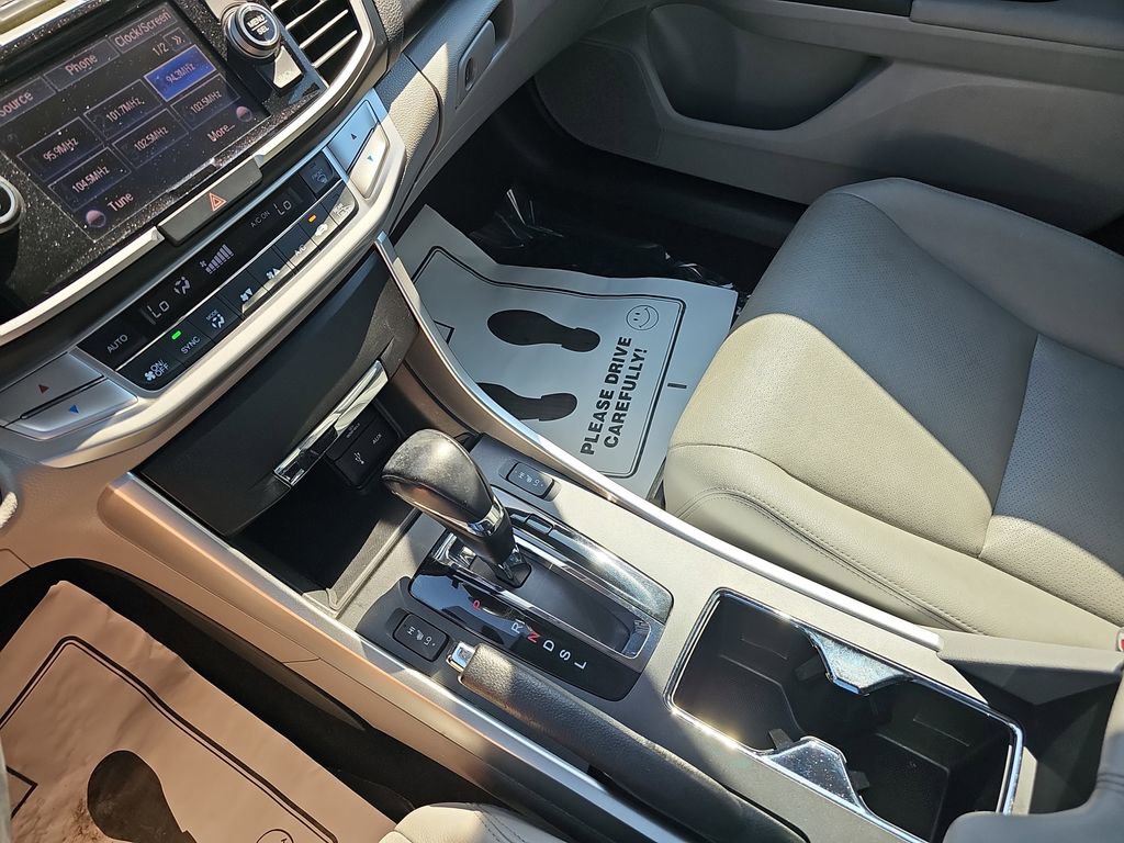 Used 2014 Honda Accord EX-L image 28