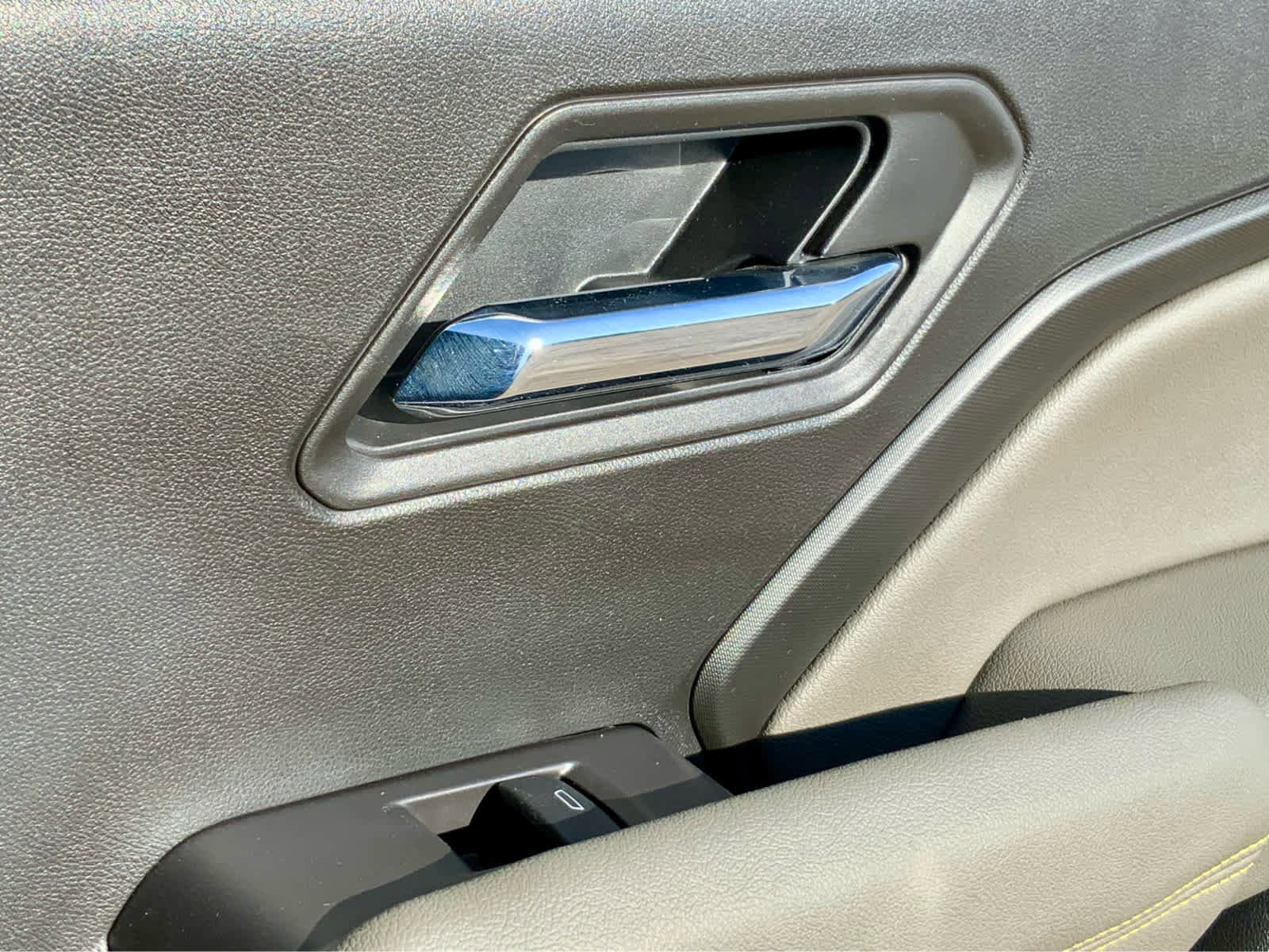 Certified 2025 Chevrolet Colorado ZR2 w/ Midnight Edition image 56