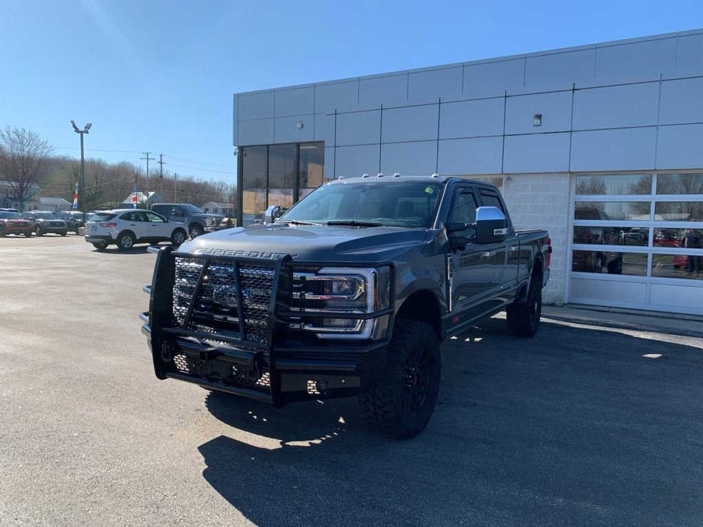 Used 2024 Ford F250 Lariat w/ Lariat Ultimate Package image 2