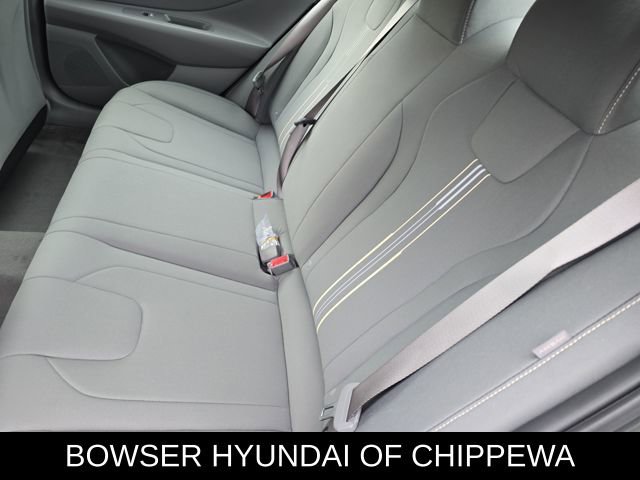 New 2026 Hyundai Elantra Sport image 5