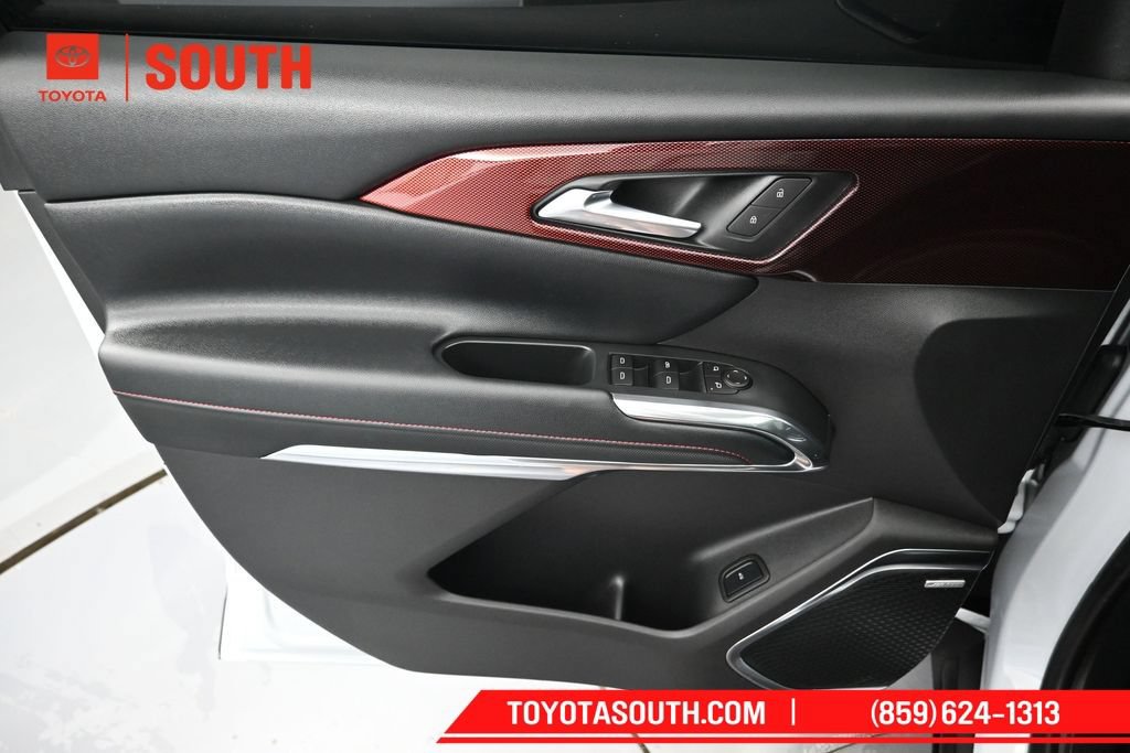 Used 2026 Chevrolet Traverse Z71 w/ Enhanced Driving Package AWD/4WD image 29
