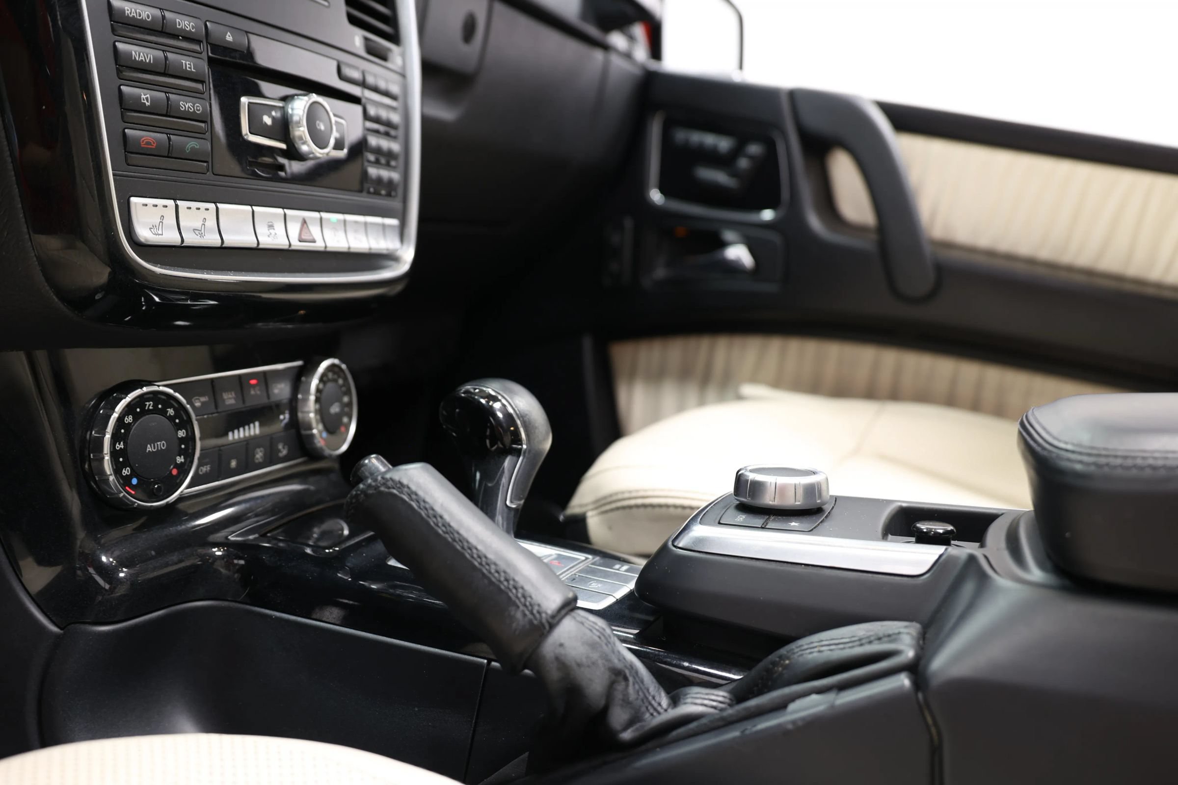 Used 2016 Mercedes-Benz G 550 image 38
