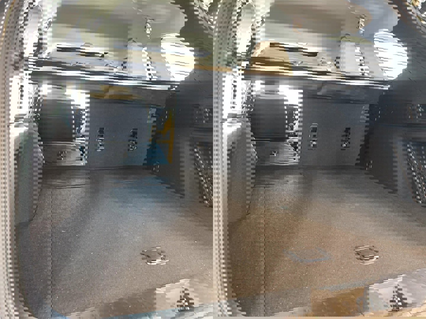 Used 2024 Subaru Outback Limited image 27