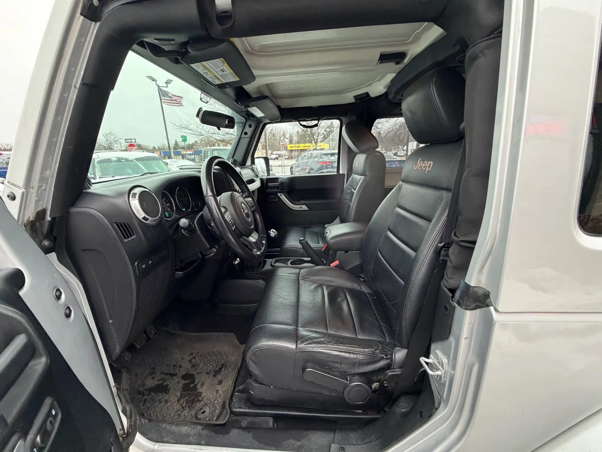 Used 2012 Jeep Wrangler Rubicon w/ PWR Convenience Group image 14