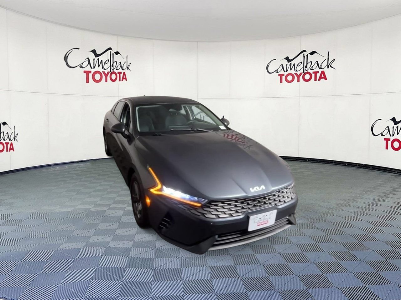 Used 2022 Kia K5 LXS FWD image 4