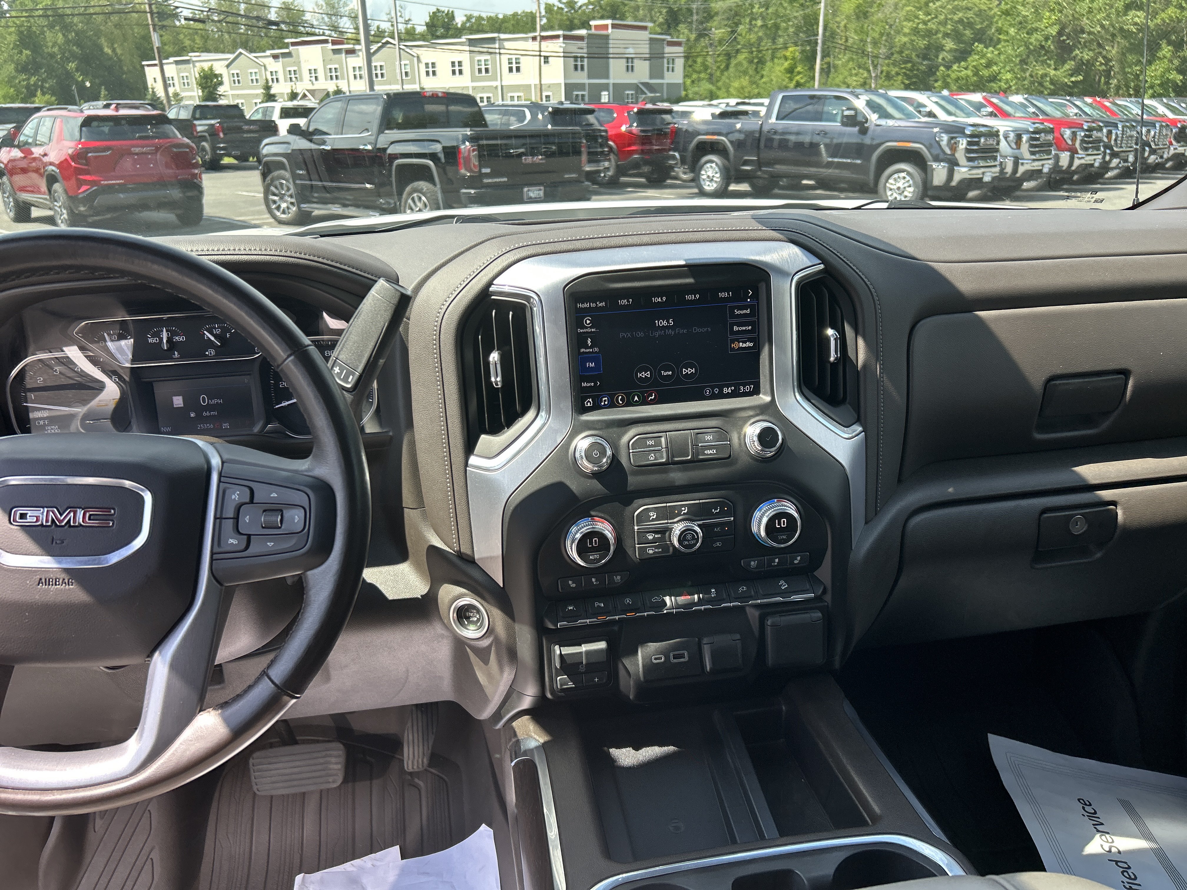 Used 2021 GMC Sierra 1500 SLT w/ SLT Premium Plus Package AWD/4WD image 30