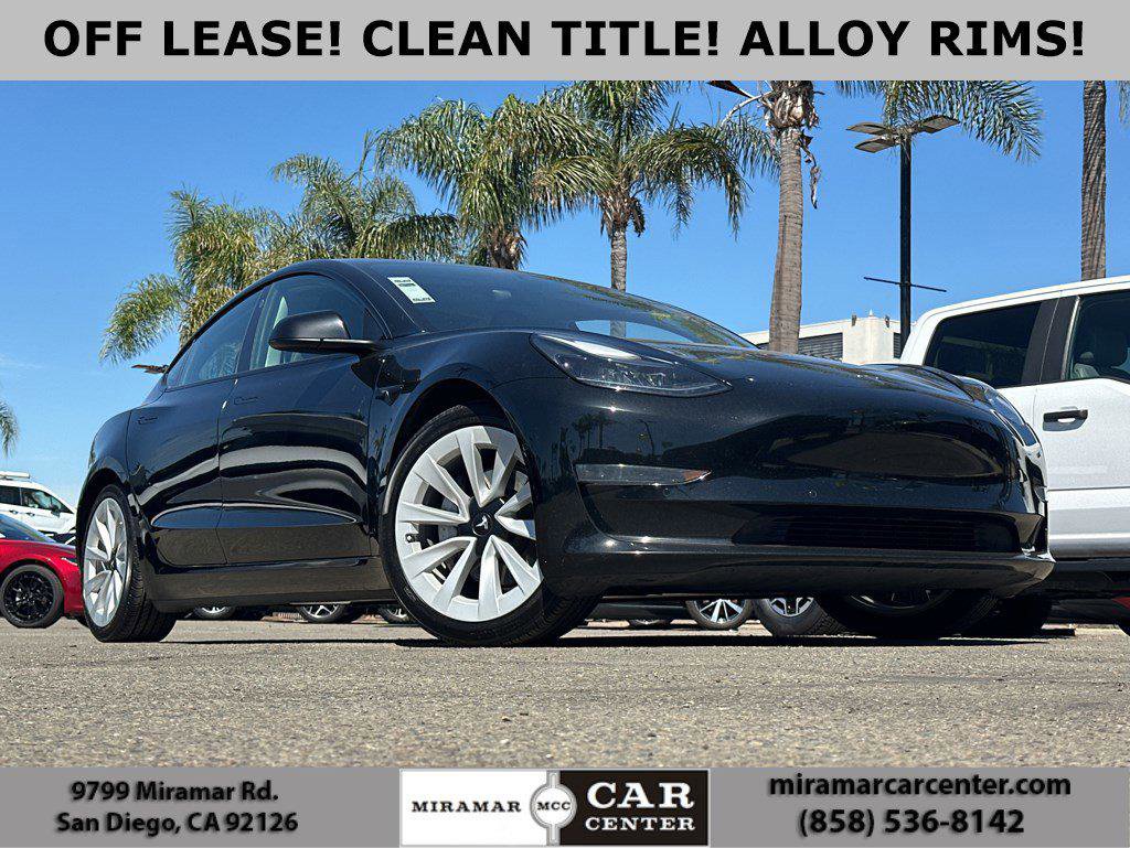 Used 2021 Tesla Model 3 Standard Range Plus image 1