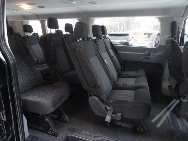 Used 2019 Ford Transit 350 XLT image 12