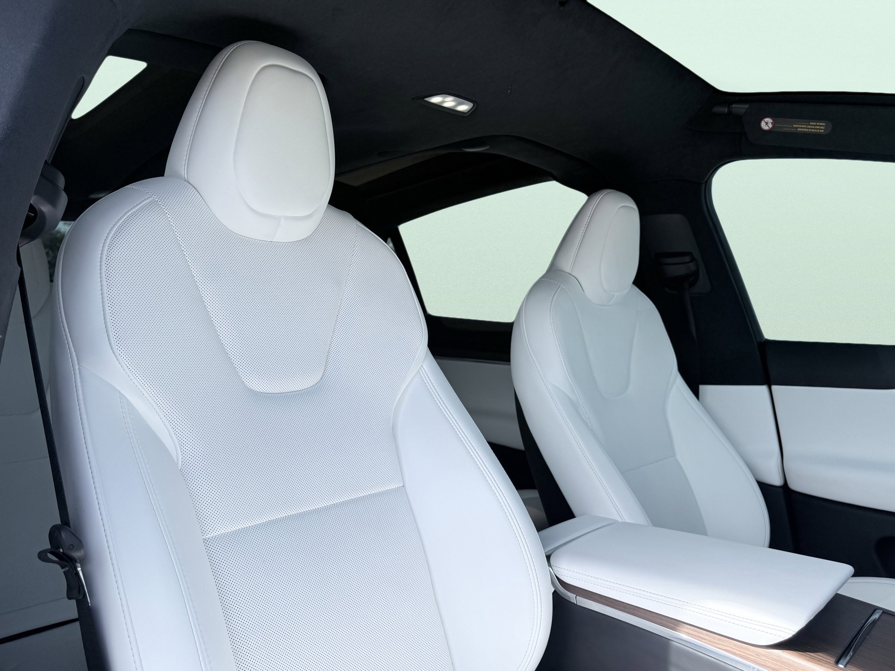 Used 2023 Tesla Model X image 38