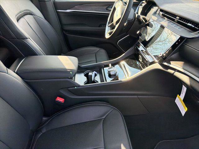New 2026 Jeep Grand Cherokee Limited AWD/4WD image 29