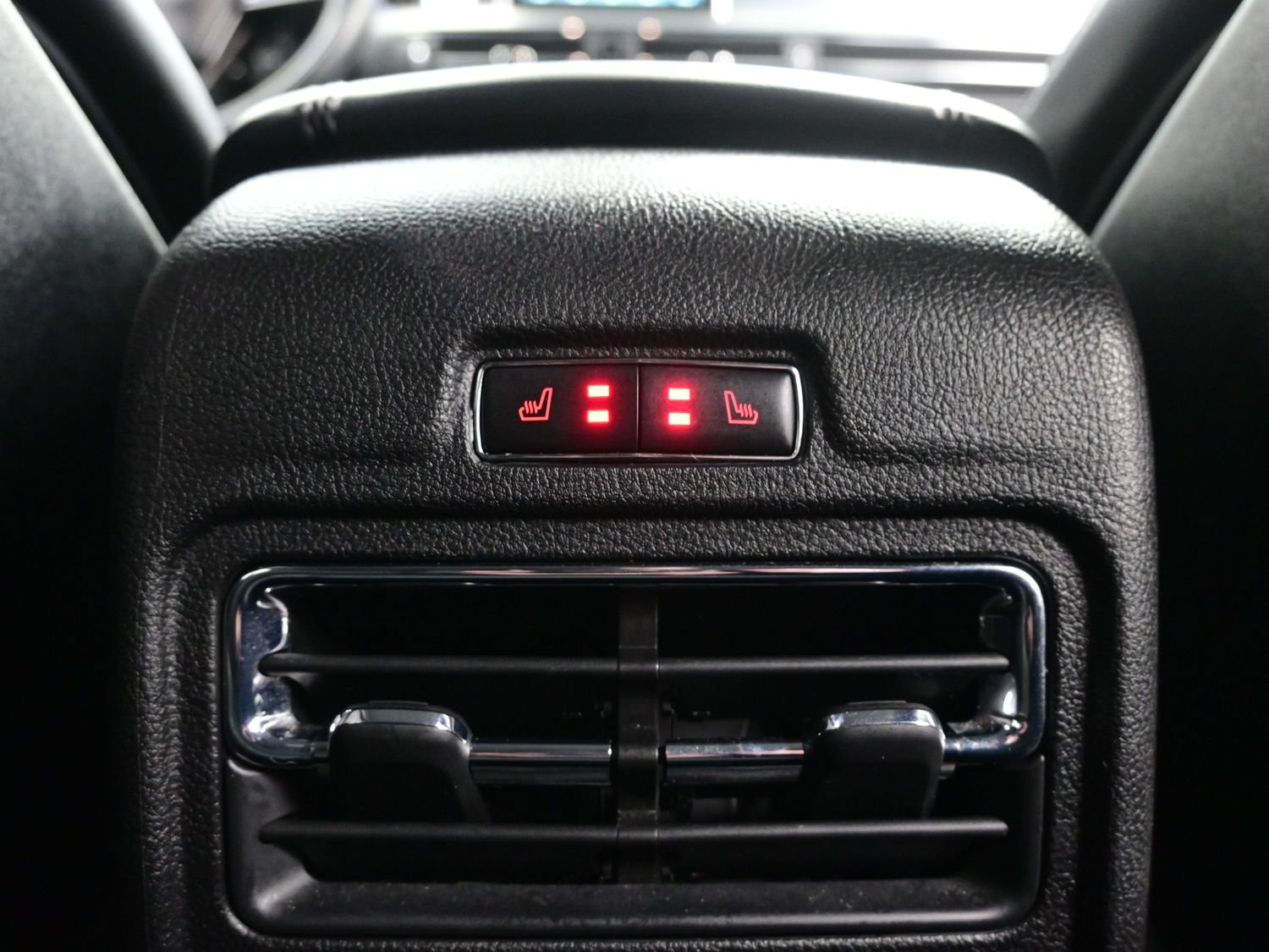 Used 2022 Lincoln Corsair AWD w/ Premium Package image 17