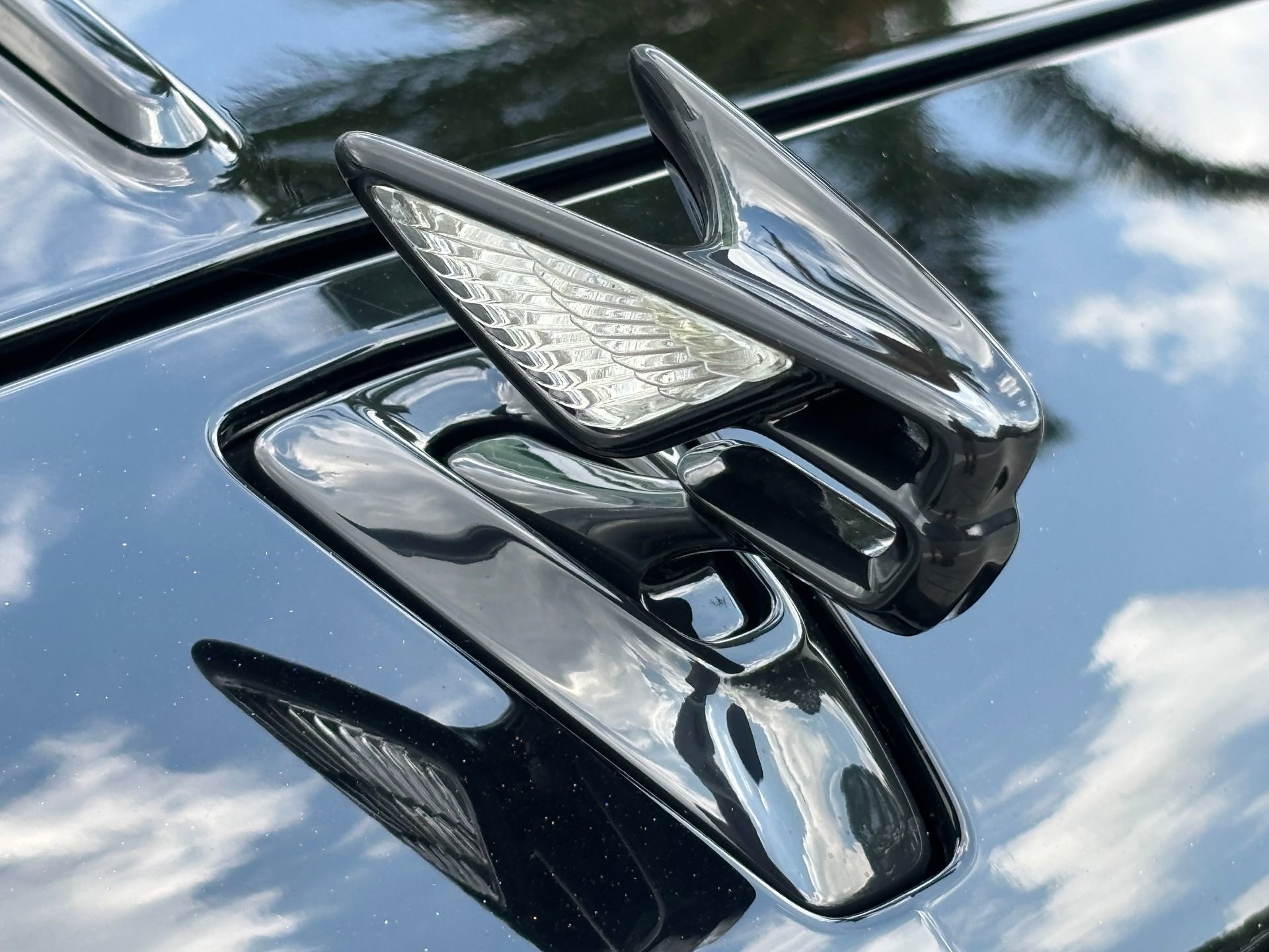 New 2025 Bentley Flying Spur Plug-In Hybrid image 34