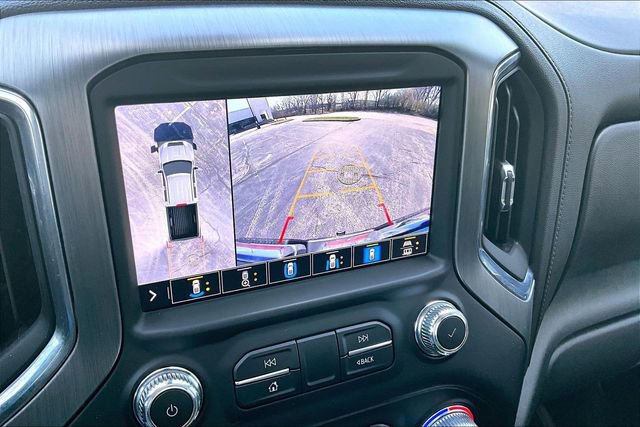 Used 2022 GMC Sierra 3500 Denali w/ Denali Black Diamond Edition image 14