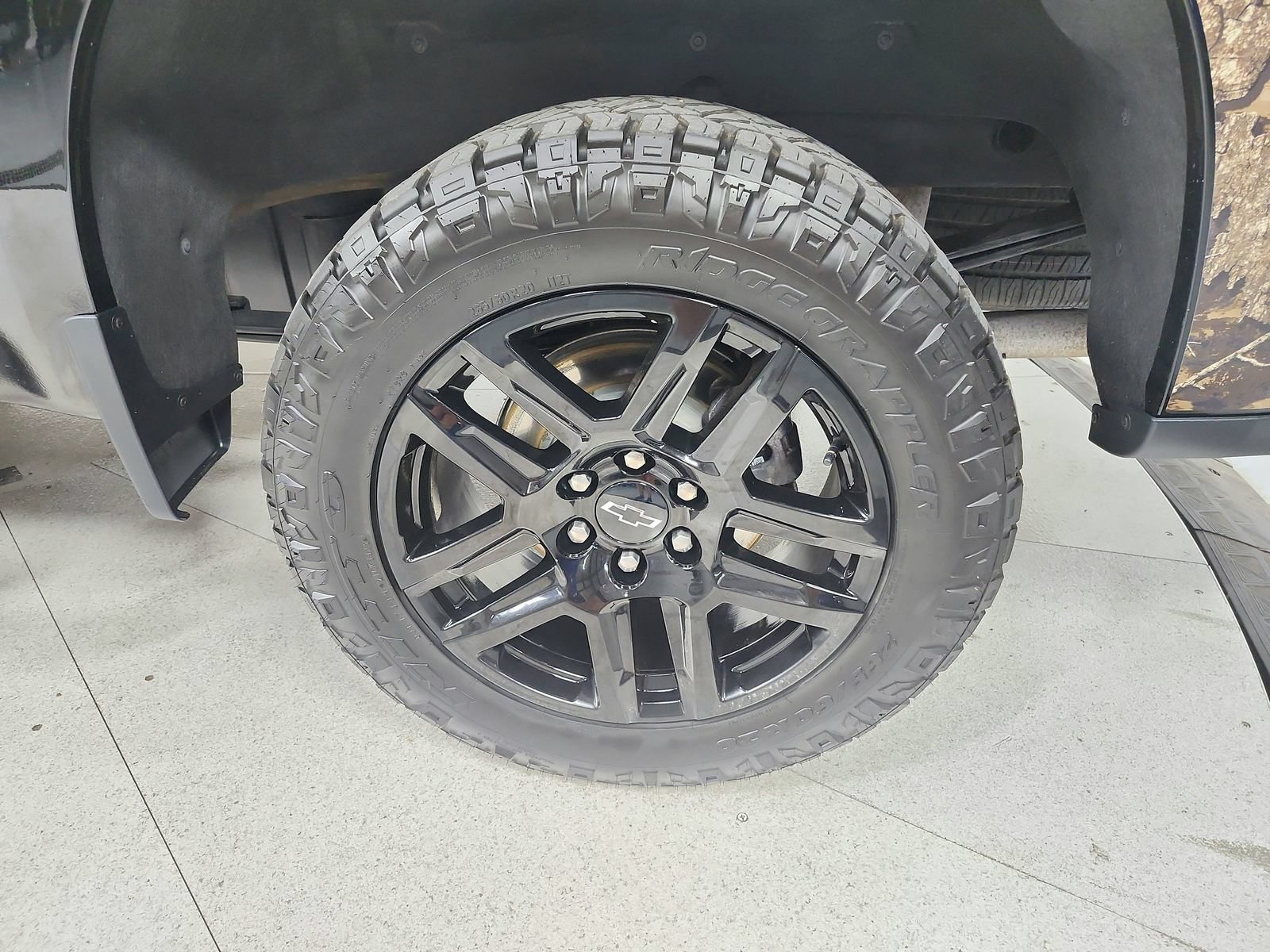 Used 2024 Chevrolet Silverado 1500 Custom Trail Boss w/ Realtree Special Edition AWD/4WD image 42