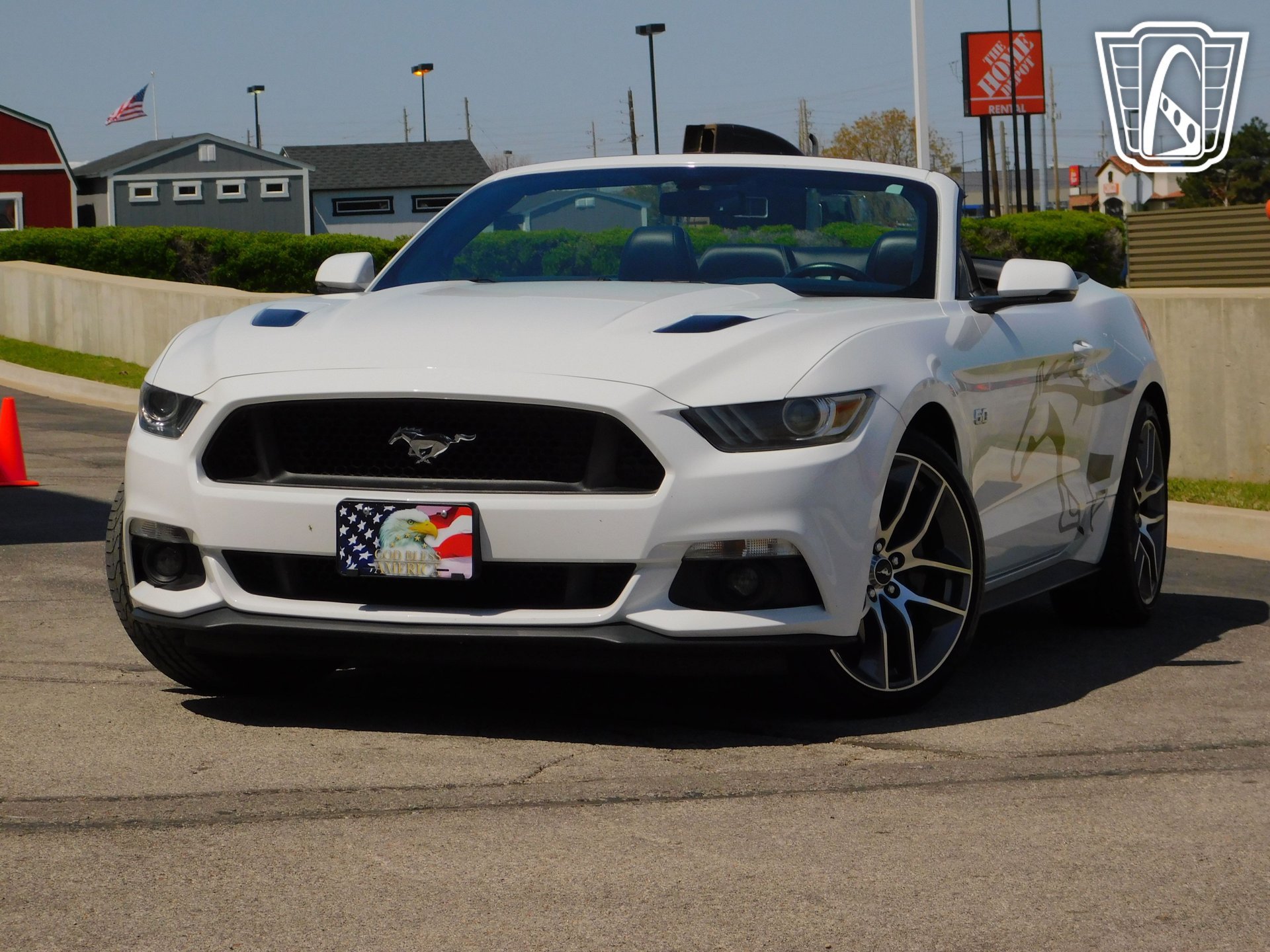 Used 2015 Ford Mustang GT Premium w/ Equipment Group 401A image 2