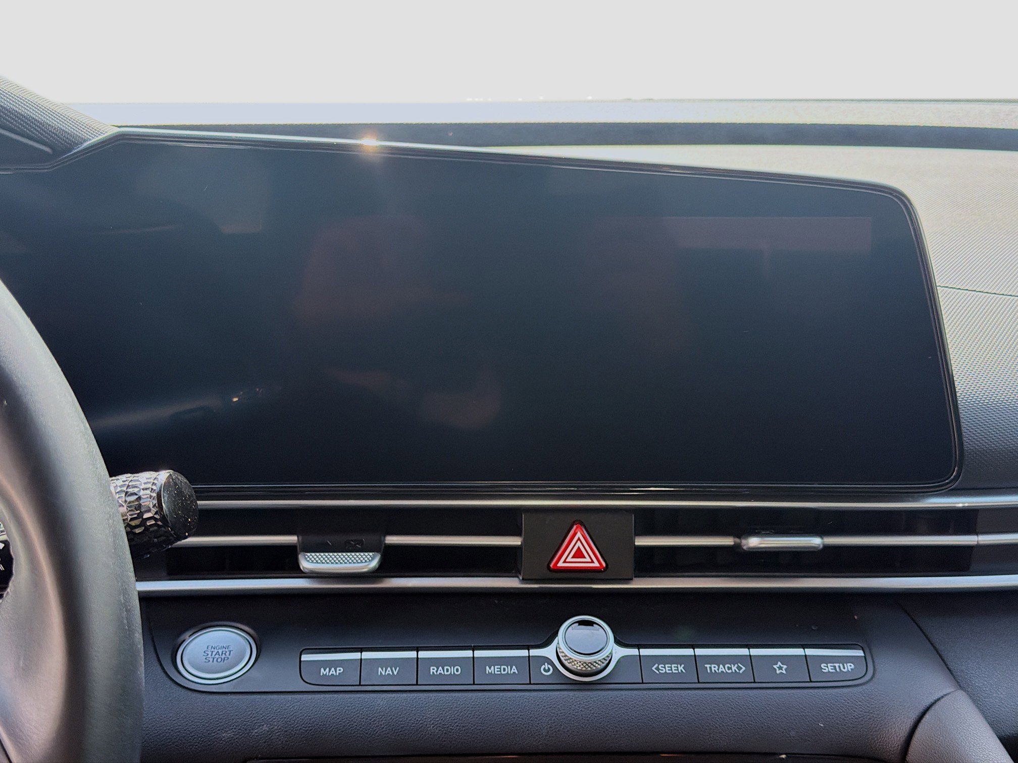 Used 2023 Hyundai Elantra SEL w/ Convenience Package FWD image 11