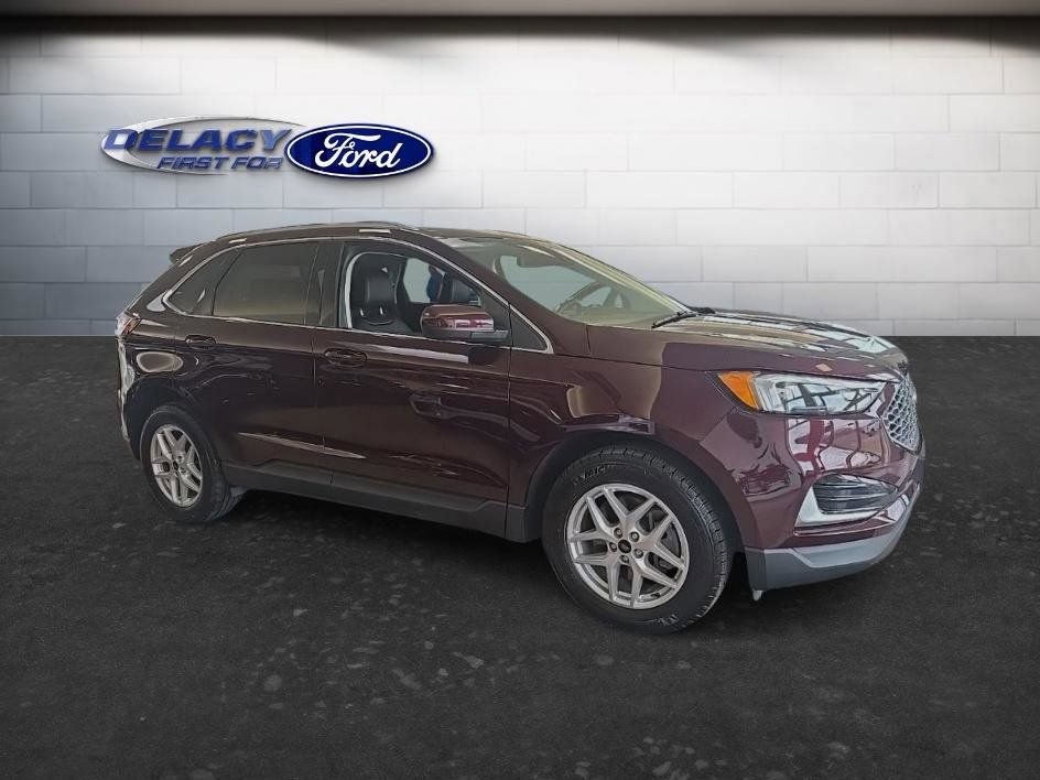 Used 2023 Ford Edge SEL AWD/4WD image 9